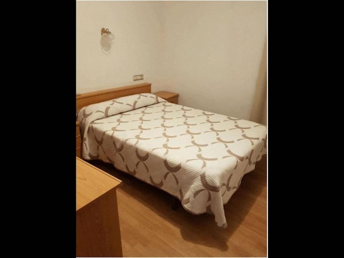 Room In Lodge - Double And Single Room - Pension Oria 2 Луарка Екстер'єр фото